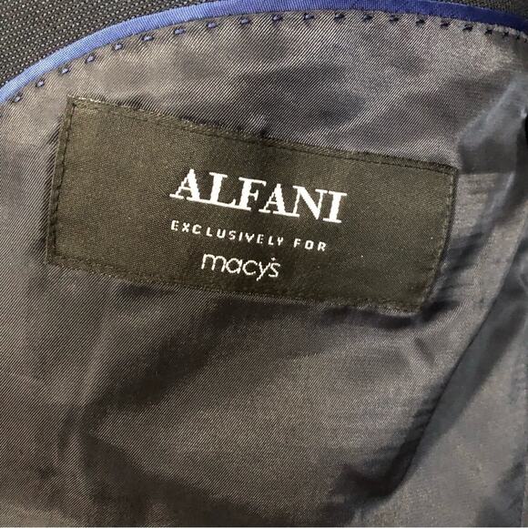 Alfani Classic Fit Dark Navy Blue Notched Collar  Two Button Pockets Suit Jacket - Picture 3 of 11